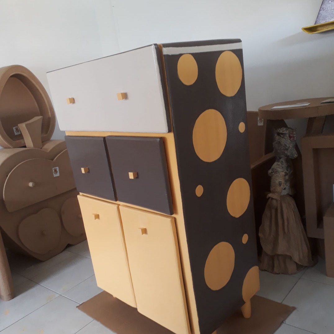 L'atelier de Nephtowach - Juliette Hutin