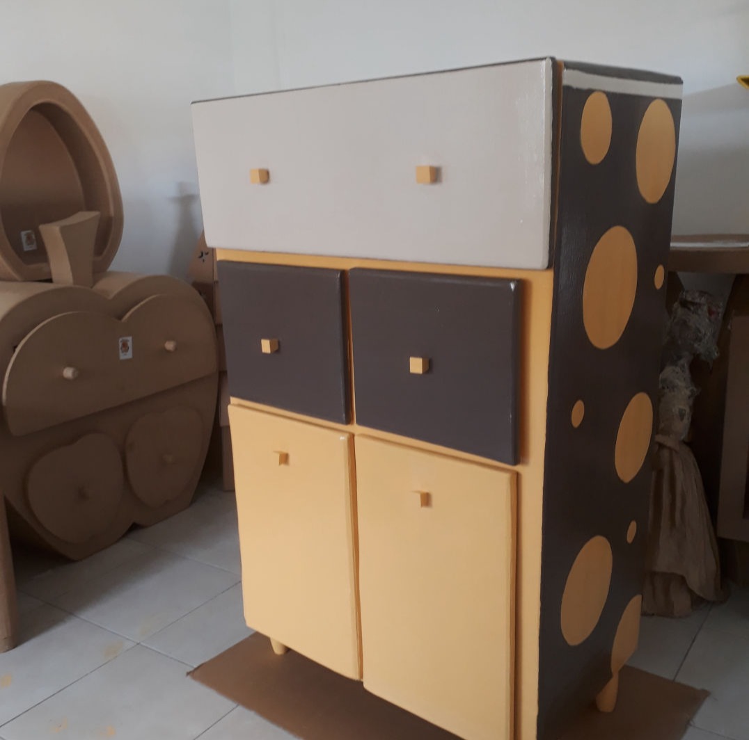 L'atelier de Nephtowach - Juliette Hutin